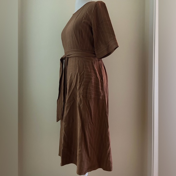Cute Cocoa Brown w/ white stripe Dress - Picture 7 of 8